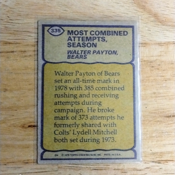 1979 Topps Walter Payton Record Breaker - Picture 2 of 2